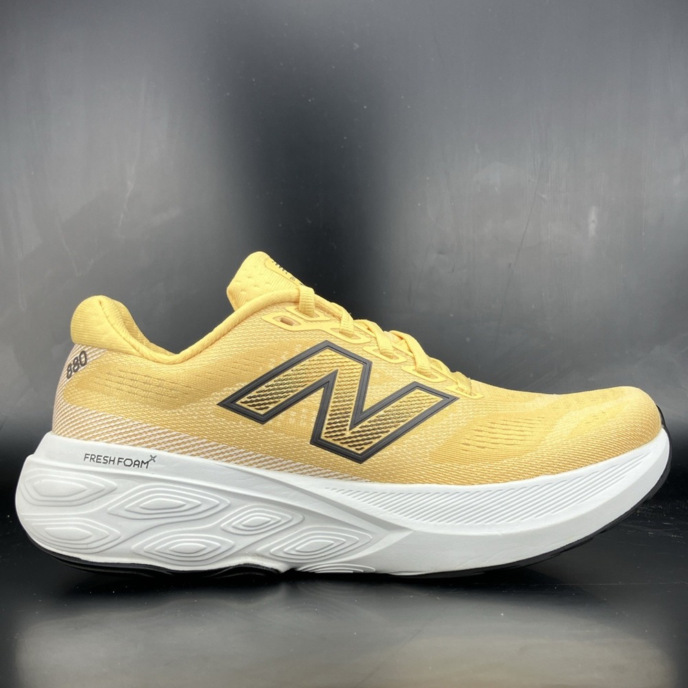 New Balance Fresh Foam X 880v15 - Women's Size 7 'Clementine' (W880U15)